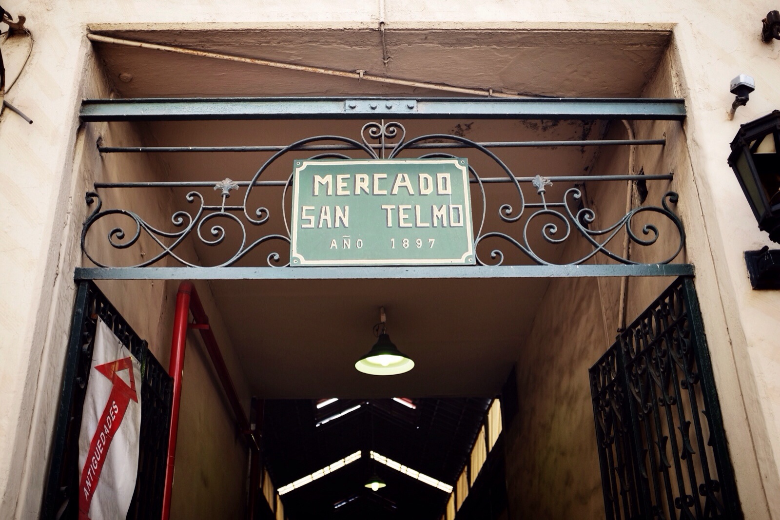 Faces of Mercado San Telmo